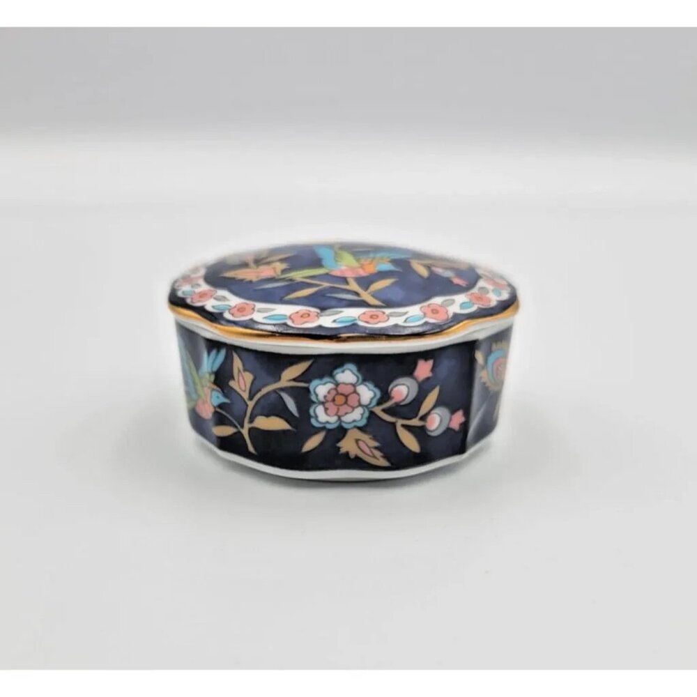 Vtg Takahashi Silk Road Hand Decorated Porcelain Trinket Box Blue w/ Bird Flower - Picture 2 of 7